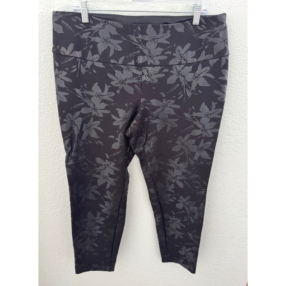 Soft Surroundings Perfect Ponte Floral Pull-On Pants Size Petite XL Black Floral - Picture 4 of 10
